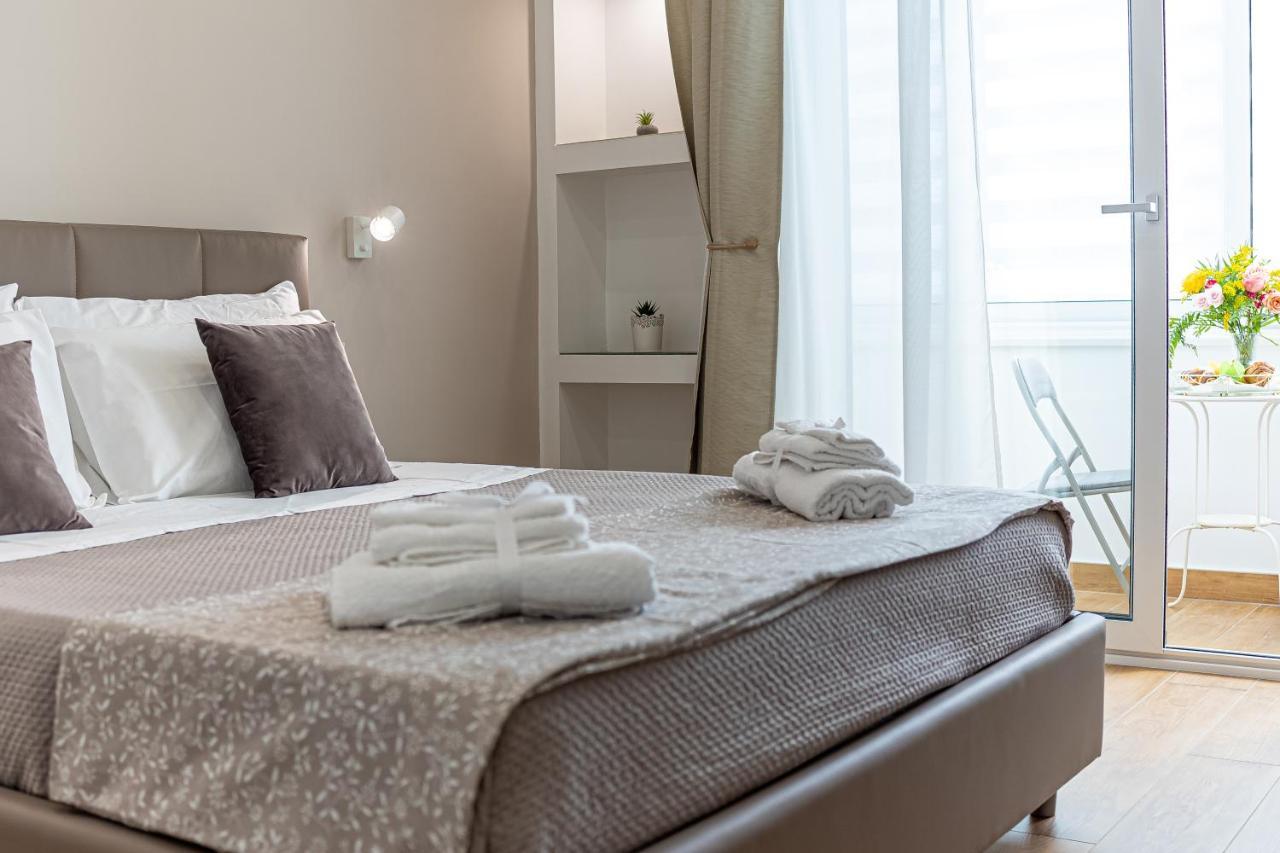 White Gold Bed & Breakfast Napoli Exterior foto